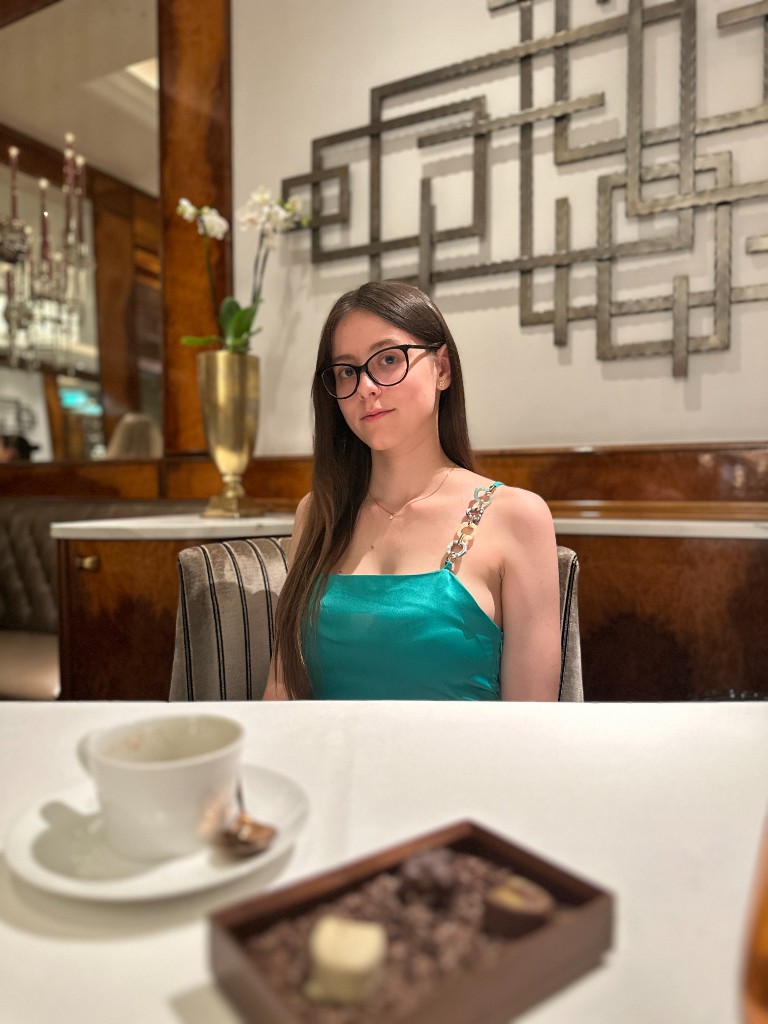 Brand Design Wien - Omnix Studio Sofie Schindl, Kreation und Content bei Omnix Studio Wien